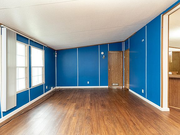 3rd image of 1321 Princeton Ave