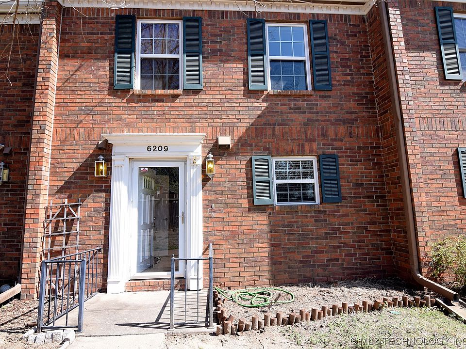 1st image of 6209 S Yorktown Pl #54