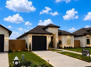 1338 S 9th St, Alamo, TX 78516