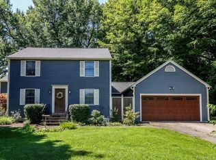 335 Aspetuck Ridge Rd, New Milford, CT 06776