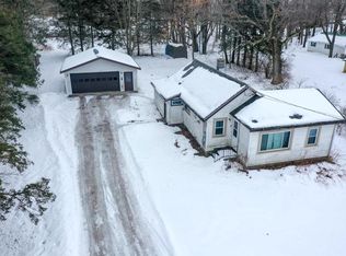 570 E Taylor St, Medford, WI 54451