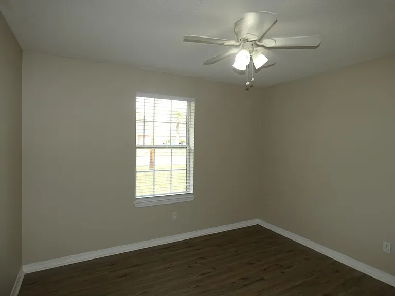 5087 Cassia Dr — Photo 15