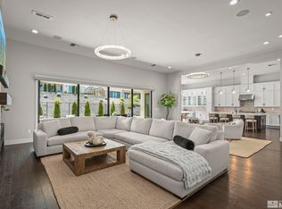 3004 Amethyst Hills Dr, Reno, NV 89521