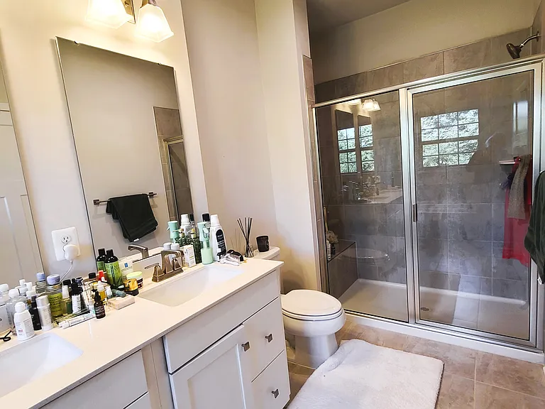 Full Bath 2