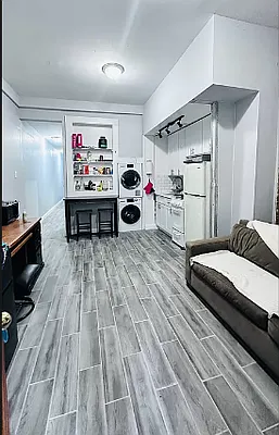 Rented by The Gonzalez Property Group LLC | media 18