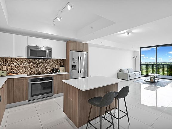 2nd image of 5300 Paseo Dr #1410