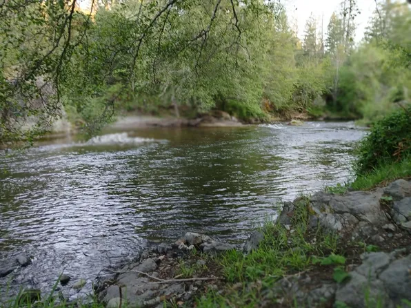 7255 Upper Applegate Rd, Jacksonville, OR 97530