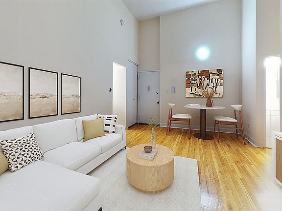 2nd image of 1 Astor Pl APT 2L