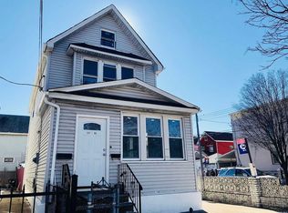 12702 97th Ave, South Richmond Hill, NY 11419