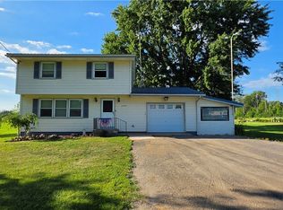 11307 Slade Rd, Medina, NY 14103