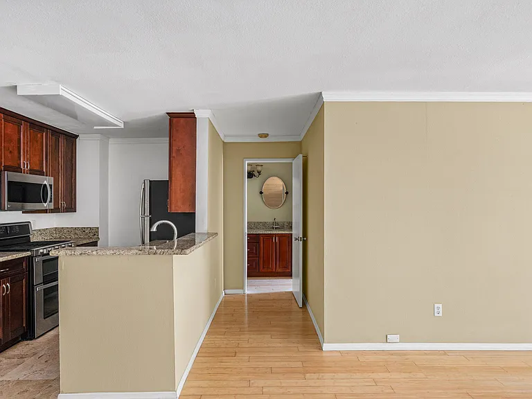 1621 Hotel Cir S #E103 — Photo 7