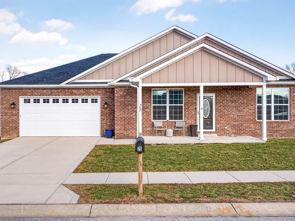 25 Watson Dr, Trafalgar, IN 46181