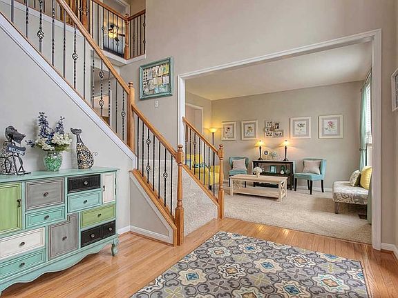 2nd image of 7848 Derbyshire Ct