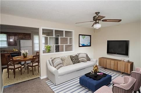 2nd image of 407 Julie Dr