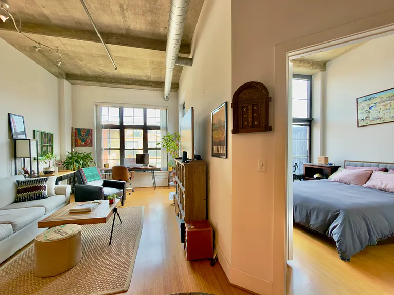 2328 Champlain St NW #420 — Photo 8