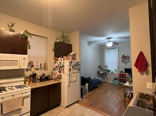 1532 W 18th Pl APT 1F, Chicago, IL 60608