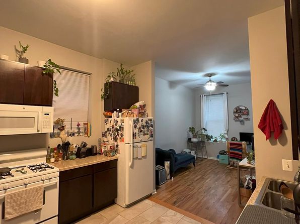 1532 W 18th Pl APT 1F