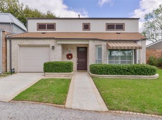 20 Golfview Manor Rd, Huntsville, TX 77340