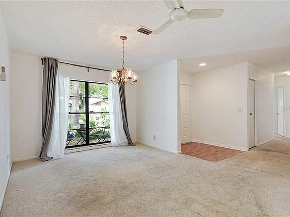 5th image of 16516 Norwood Dr