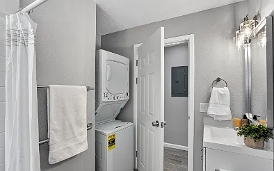 2665 B St #1 — Photo 14