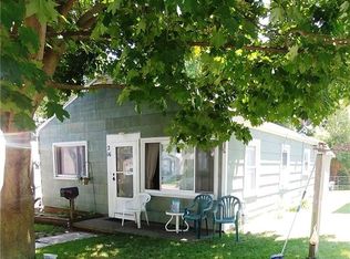 216 E Jackson St, Palmyra, NY 14522