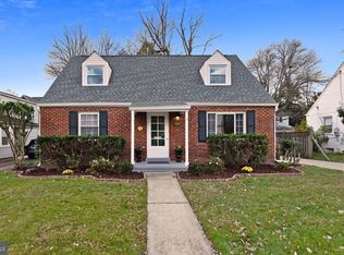 2612 N Roosevelt St, Arlington, VA 22207