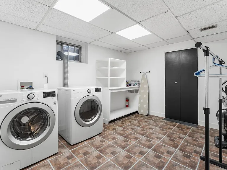 Laundry Room Cabinet