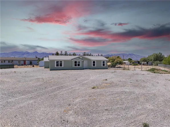 6820 Surrey Ln, Pahrump, NV 89048