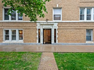 3538 W Ainslie St APT G, Chicago, IL 60625
