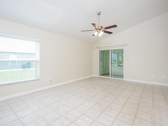 3rd image of 3036 Crystal Creek Blvd