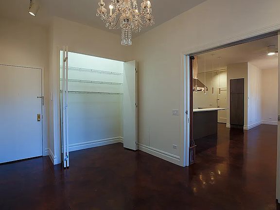5th image of 125 Roebling St #1