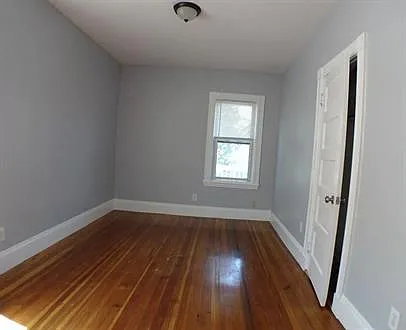 102 Saxton St #3 — Photo 3