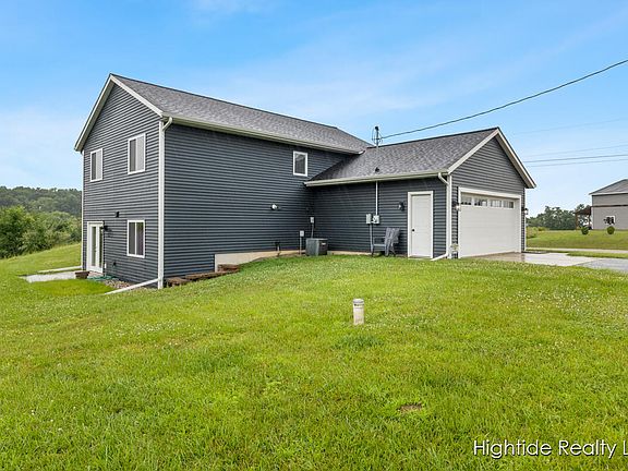 4th image of 4848 Hidden Hills Dr