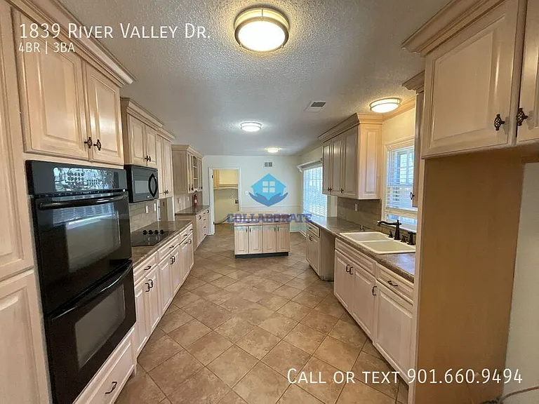 1839 River Valley Dr — Photo 14