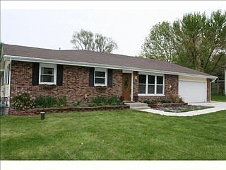 1st image of 1002 Randall Dr