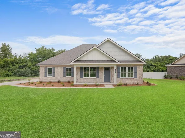 103 Pin Oak Ln, Statesboro, GA 30458