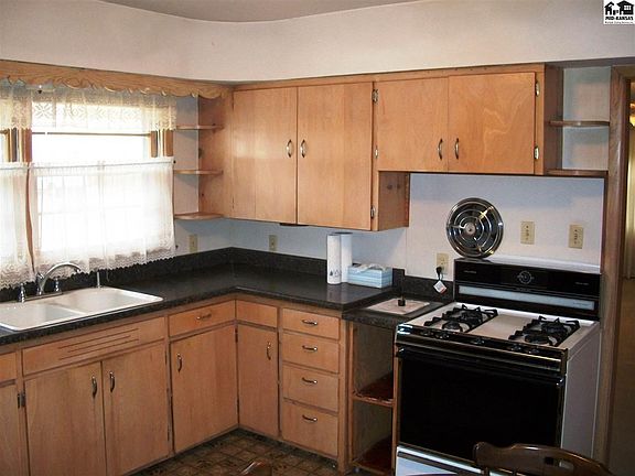 3rd image of 1003 W 19th Ave
