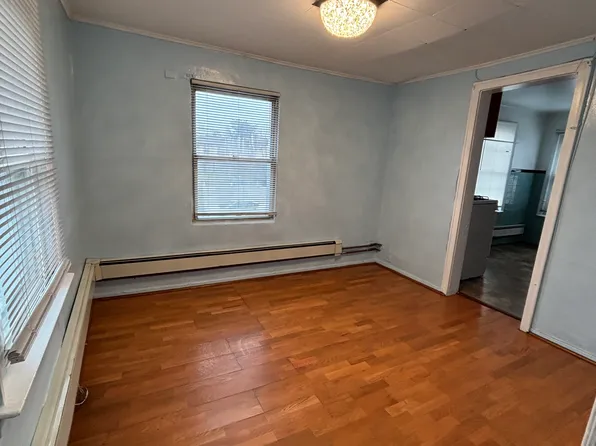 (undisclosed Address), Uniondale, NY 11553