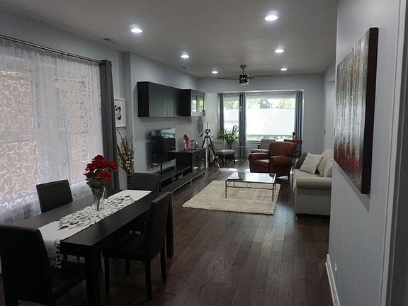 2nd image of 4309 N Wolcott Ave #2
