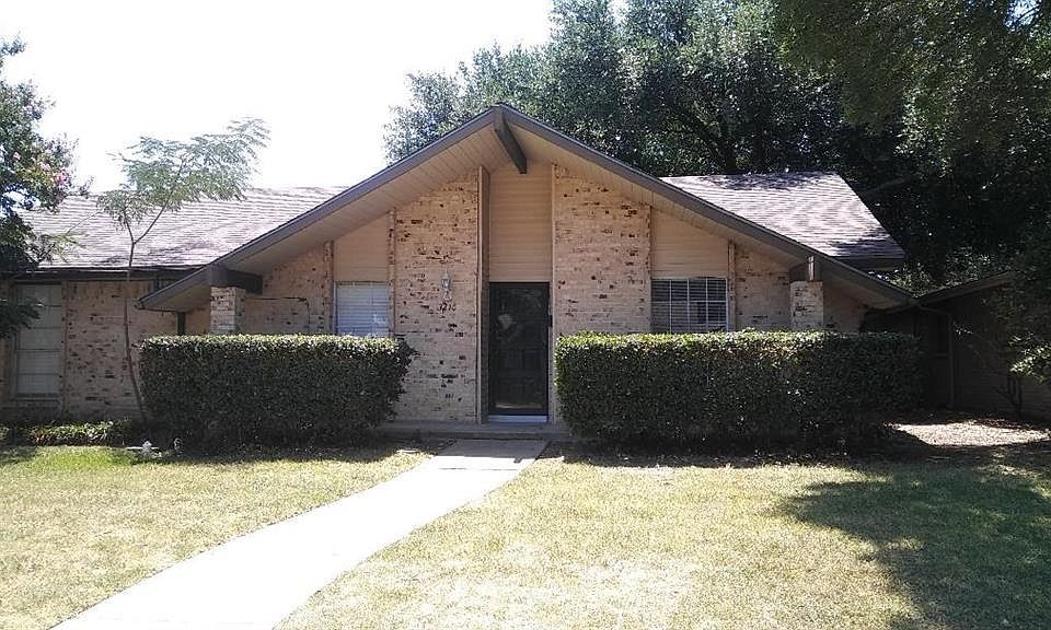 1st image of 3210 Flagstone Dr