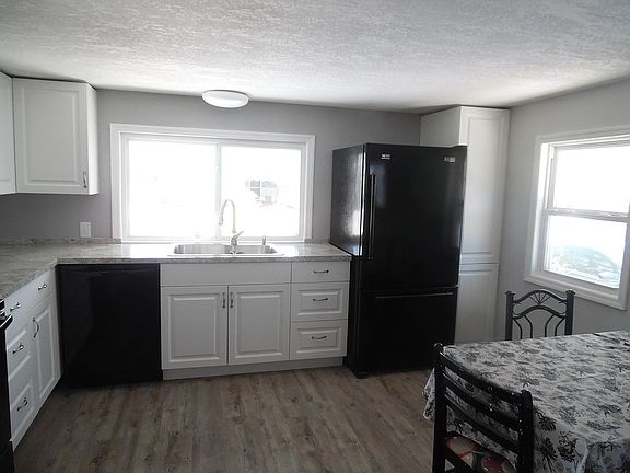 4th image of 12121 Longhorn Dr