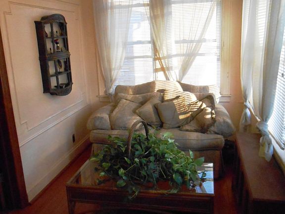 2nd image of 11021 178th St