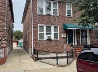 3520 62nd St, Woodside, NY 11377