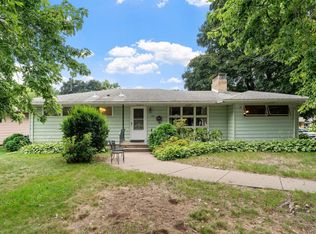 1864 Ryan Ave W, Roseville, MN 55113