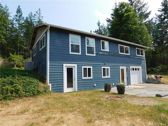 2nd image of 220 E Dawn Dr