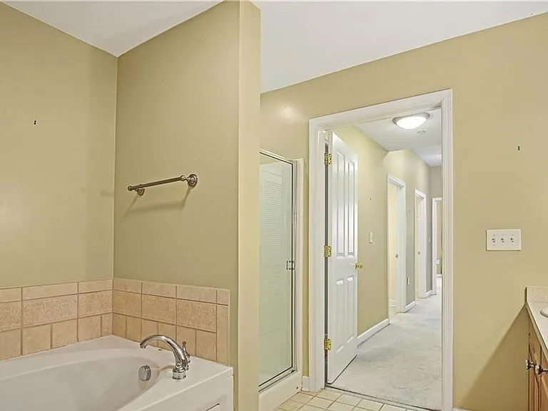 230 Nat Turner Blvd #2000 — Photo 16