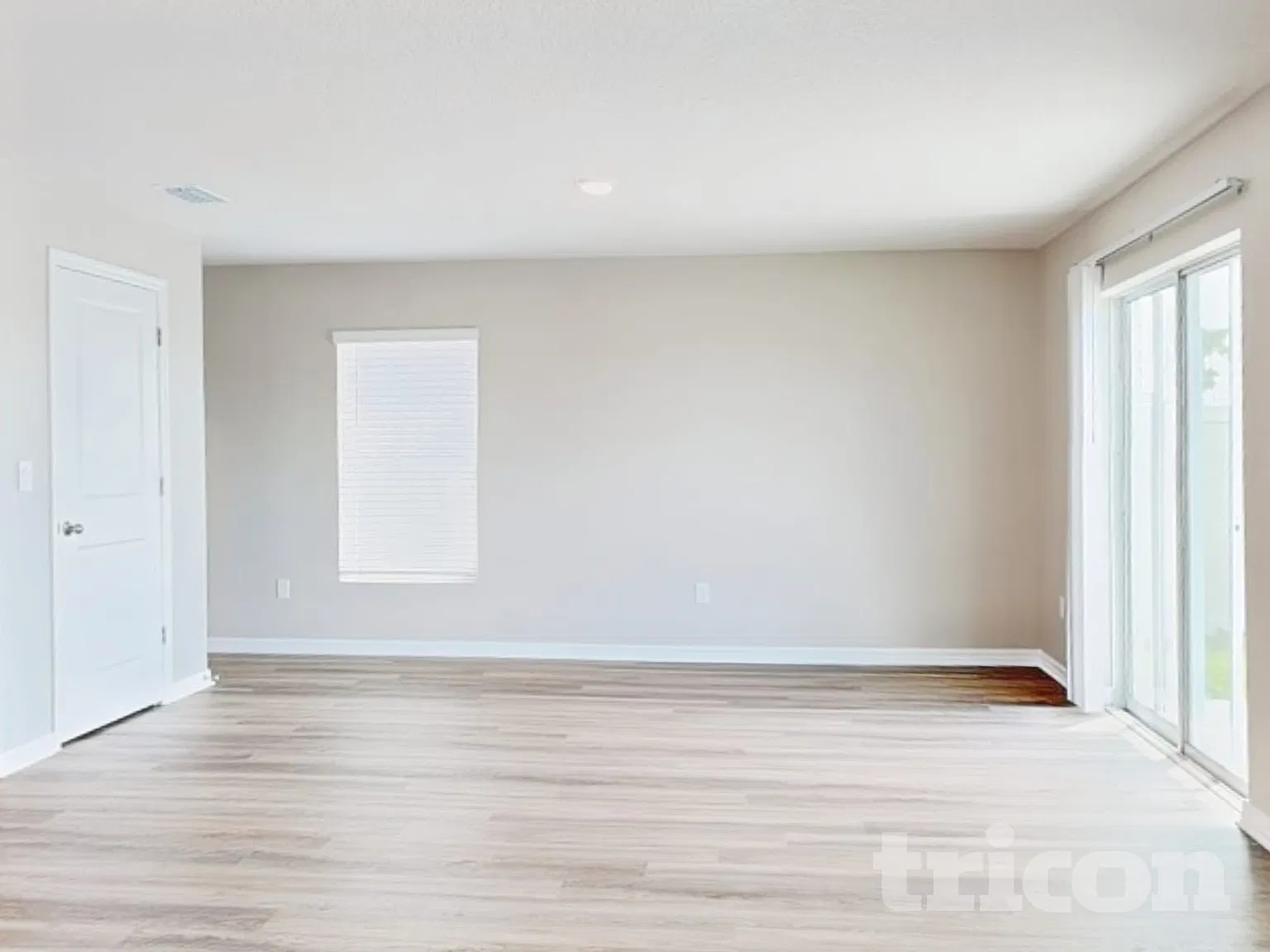 10734 Hidden Banks Glen Parrish FL — Photo 2