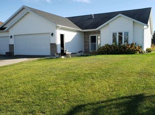512 Kroshus Dr, Dilworth, MN 56529