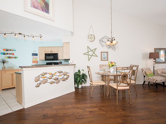 5th image of 6077 Bahia Del Mar Blvd APT 216