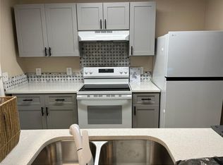 7101 Fairington Ridge Cir, Lithonia, GA 30038